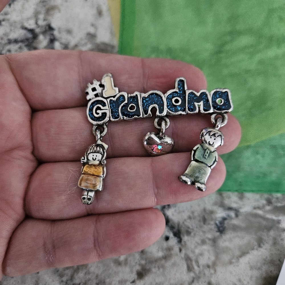 #1 Grandma Charm Brooch
